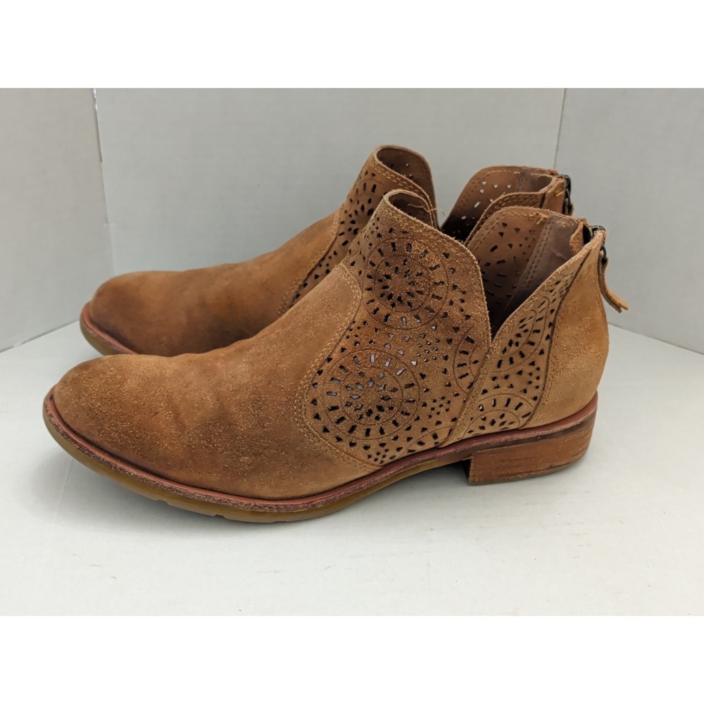 Sofft Barrosa Cognac Boho Perforated Suede Bootie Back Zip Stacked Heel Sz 9M - Picture 6 of 9